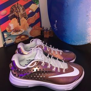 KD 7 EYBL Size 10